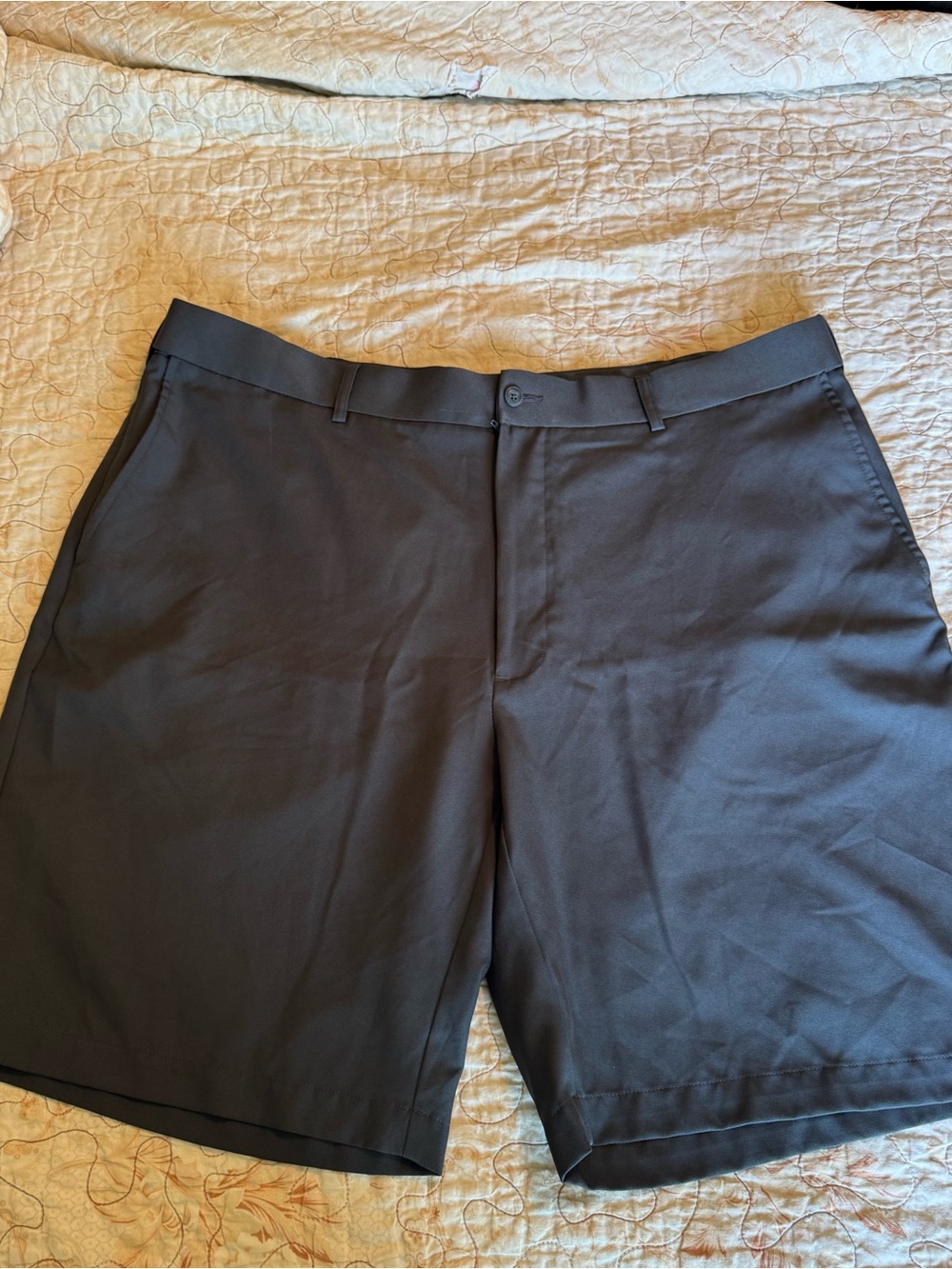 Grand Slam Dark Gray Flat-Front Men's Shorts